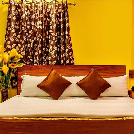 The Silverline Hotel Calcutta Exterior foto
